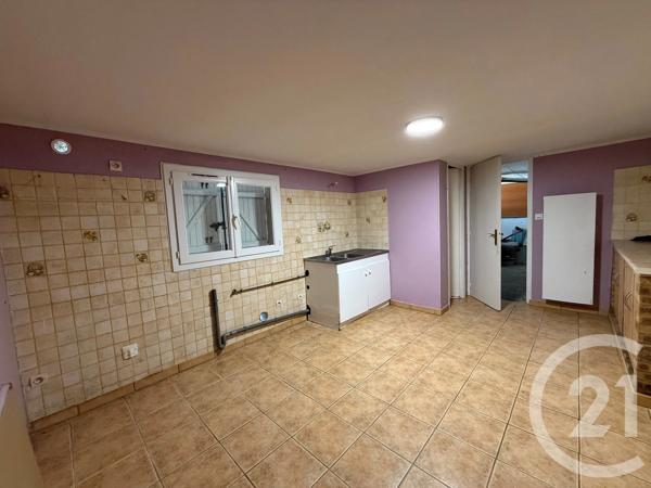 Maison à vendre  4 pièces - 121,40 m 2   COULOMMIERS  - 77