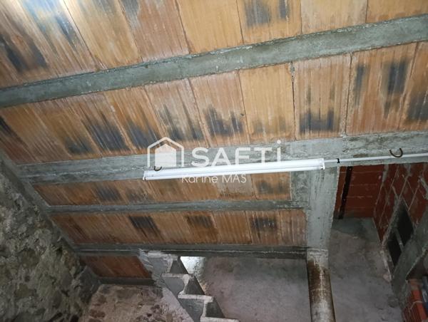 Remise et terres non attenantes