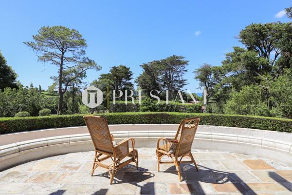 Villa Etchechoumia – BIDART GUETHARY – PROPRIETE AVEC PISCINE ET VUE MER – 15 PERSONNES, GUETHARY