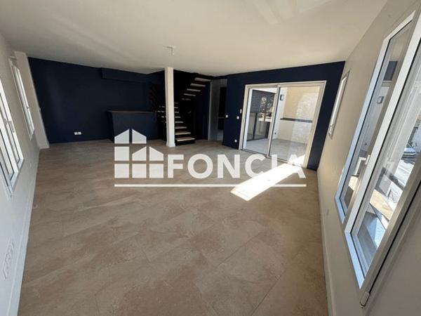 Location Maison 5 pièces 123.4 m² - VILLA 1 Lyon 69003