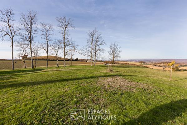 Maison de caractère avec piscine et vue dégagée