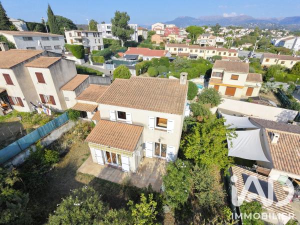 Maison à vendre 4 pièces 128 m² Cagnes-sur-Mer