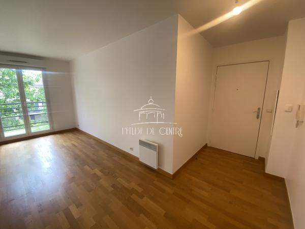 APPARTEMENT 3 PIECES - VILLENEUVE LE ROI