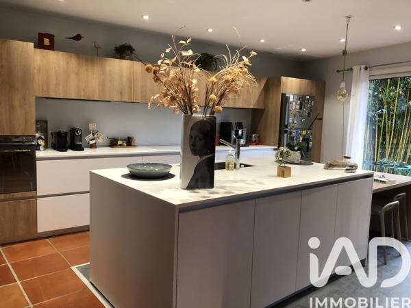 Maison à vendre 8 pièces 282 m² Balma