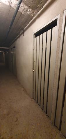 Marseille (13014) APPARTEMENT T5 DE 102 m2, Traversant, sa Cave, son Parking ses 2 balcons avec leur vue dégagée