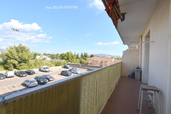 Marseille (13014) APPARTEMENT T5 DE 102 m2, Traversant, sa Cave, son Parking ses 2 balcons avec leur vue dégagée