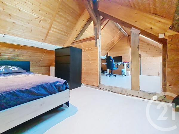 Maison à vendre  8 pièces - 210 m 2   PERTHES  - 77
