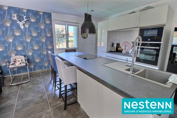 maison recente, 4 chambres, suite parentale, piscine, commerces, calme