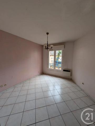 Appartement F4 à vendre  4 pièces - 72,98 m 2   EPERNON  - 28