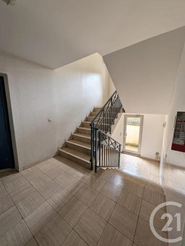 Appartement F4 à vendre  4 pièces - 72,98 m 2   EPERNON  - 28