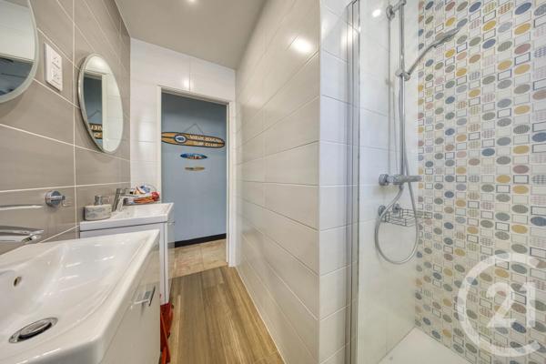 Maison à vendre  5 pièces - 107 m 2   MONTGERON  - 91