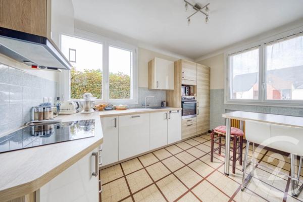 Maison à vendre  5 pièces - 107 m 2   MONTGERON  - 91