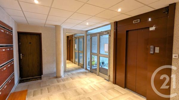 Appartement T5 à vendre  5 pièces - 137,67 m2 CHAMBERY - 73