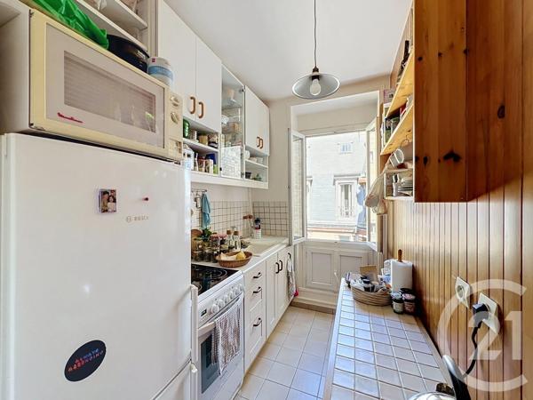 Appartement F4 à vendre  4 pièces - 80,31 m 2   LEVALLOIS PERRET  - 92