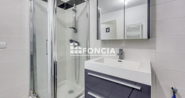 À vendre Appartement 2 pièces 45.92 m² - Salon-de-provence 13300