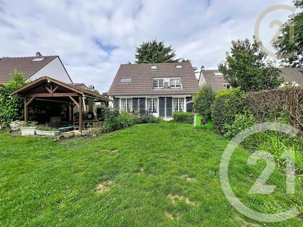Maison à vendre  6 pièces - 102,53 m 2   ST FARGEAU PONTHIERRY  - 77