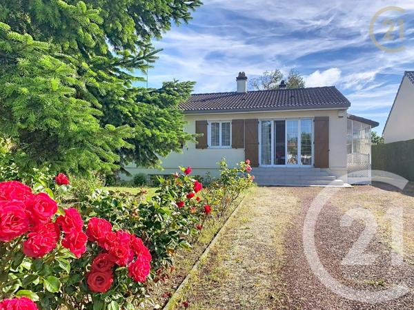 Maison à vendre  6 pièces - 102,53 m 2   ST FARGEAU PONTHIERRY  - 77