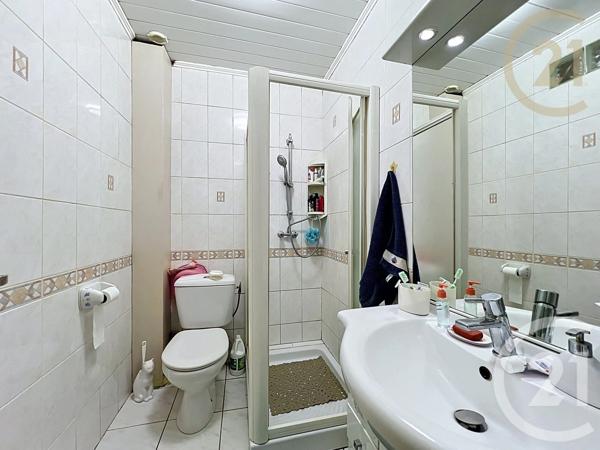 Maison à vendre  6 pièces - 102,53 m 2   ST FARGEAU PONTHIERRY  - 77