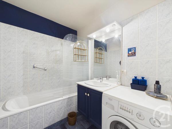 Appartement F3 à vendre  3 pièces - 67,05 m 2   CHARTRES  - 28