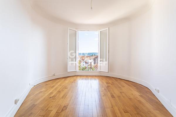Appartement T3 Salins 55m²