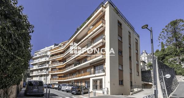 À vendre Appartement 3 pièces 64 m² - Menton 06500