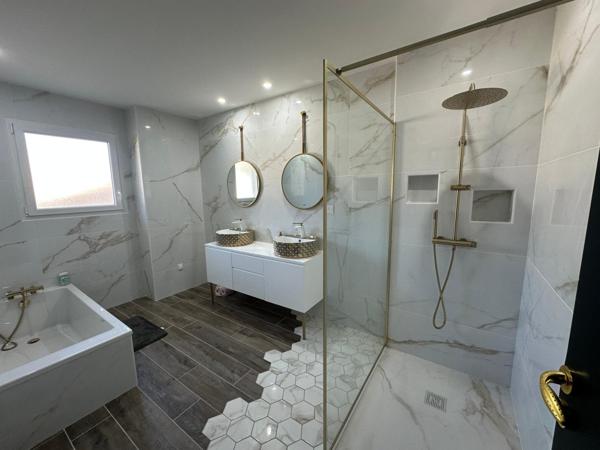 Maison comtempraine en centre ville