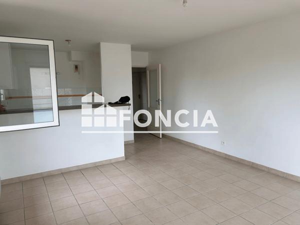 Location Appartement 3 pièces 65.28 m² - 297-299-301 AV DU MAL JUIN Six Fours Les Plages 83140