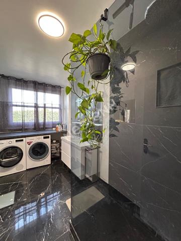 Appartement Pontoise 4 pièce(s) 75.01 m2