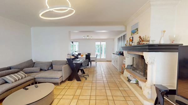 Maison avec piscine au coeur de Fontenay le Vicomte