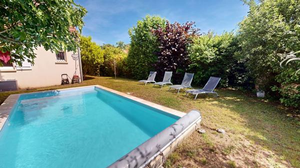 Maison avec piscine au coeur de Fontenay le Vicomte