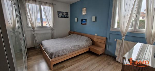 100m² habitables + 110m² de garage transformables