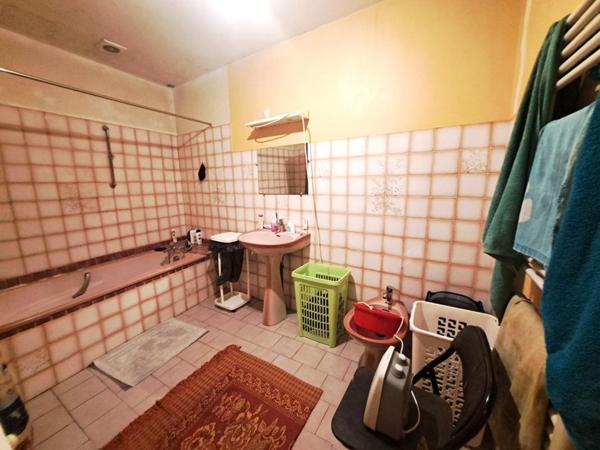 Investissement locatif - Maison - 3 Chambres