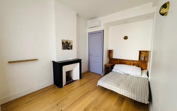 Appartement à vendre    3 pièces • 60 m2 Sète