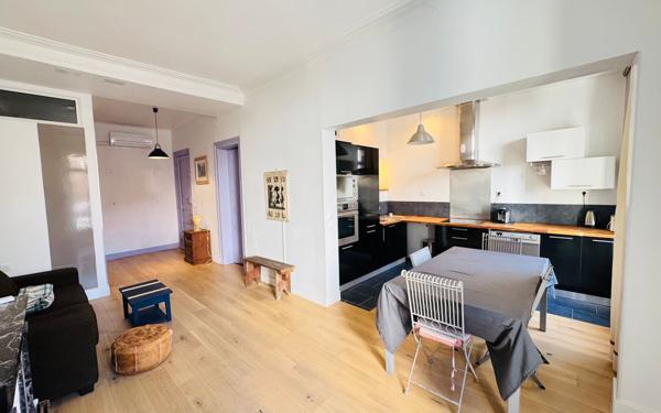 Appartement à vendre    3 pièces • 60 m2 Sète