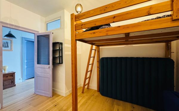 Appartement à vendre    3 pièces • 60 m2 Sète