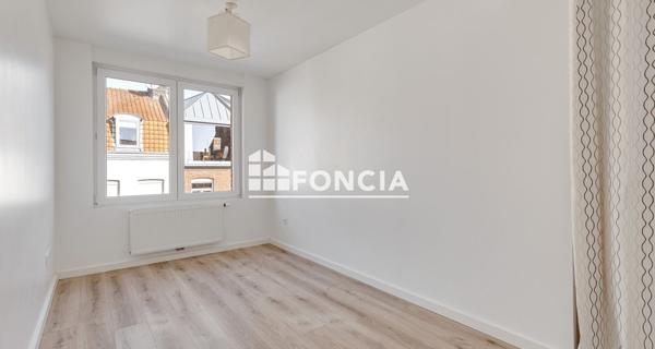 À vendre Appartement 4 pièces 69 m² - Lille 59800