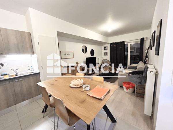 Location Appartement 3 pièces 62.77 m² - 51-53 RUE LAVEISSIERE Deville Les Rouen 76250