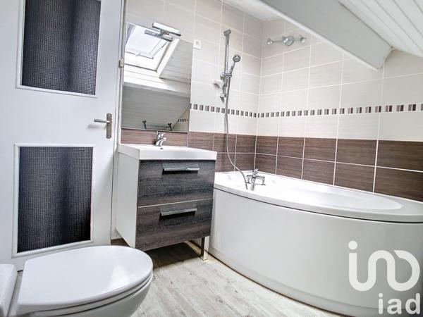 Maison traditionnelle 6 pièces de 163 m² à Bully-les-Mines (62160)