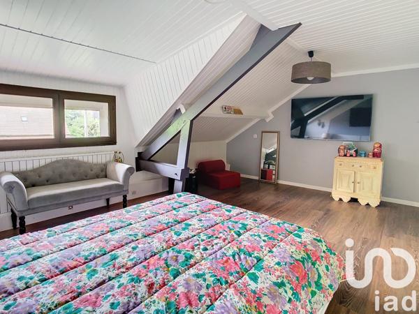 Maison traditionnelle 6 pièces de 163 m² à Bully-les-Mines (62160)