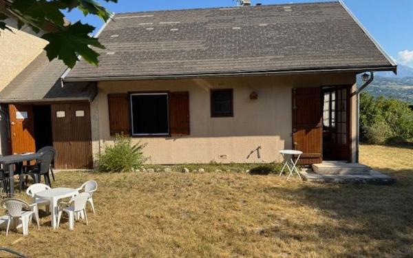 Maison à vendre    3 pièces • 42,45 m2 Crots