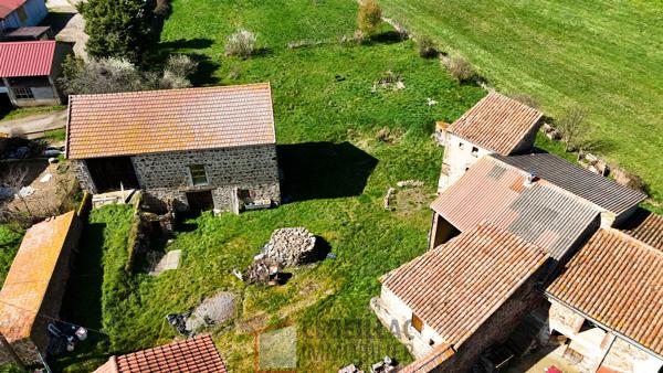 Maison avec 4000 m2 de terrain