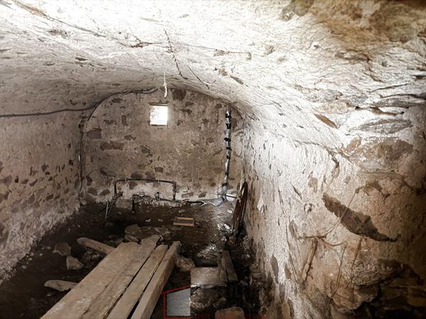 Maison avec 4000 m2 de terrain