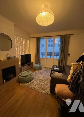 CAEN CENTRE PROCHE PLACE DE LA RESISTANCE ET PORT DE PLAISANCE F2 52 M² AVEC CAVE