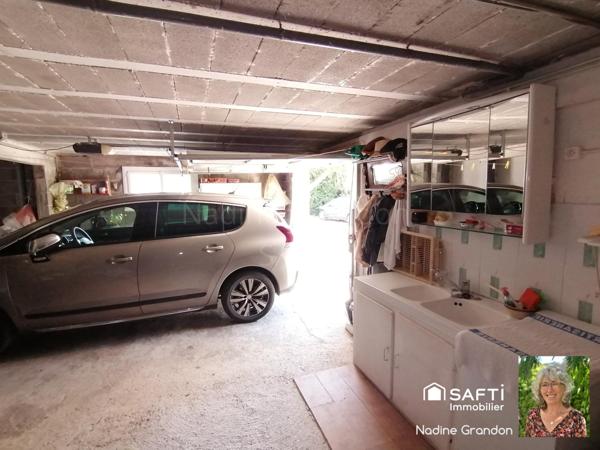 Au calme, jardin clos et arboré, au portes de Baignes