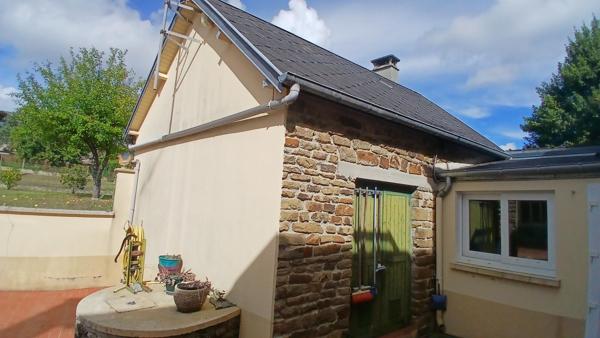 Maison de ville  à 300 mètres du centre de Torigni-sur-Vire