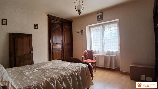 Maison de ville  à 300 mètres du centre de Torigni-sur-Vire