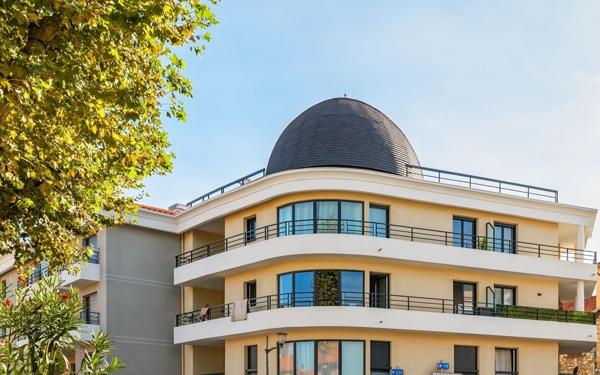 Appartement à vendre    3 pièces • 77 m2 Saint-Laurent-du-Var