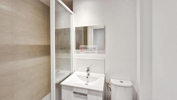 Studio  TBE  26 m2  calme  jardin  lumineux  Le Chesnay