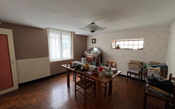 Maison à vendre    3 pièces •  Seigy