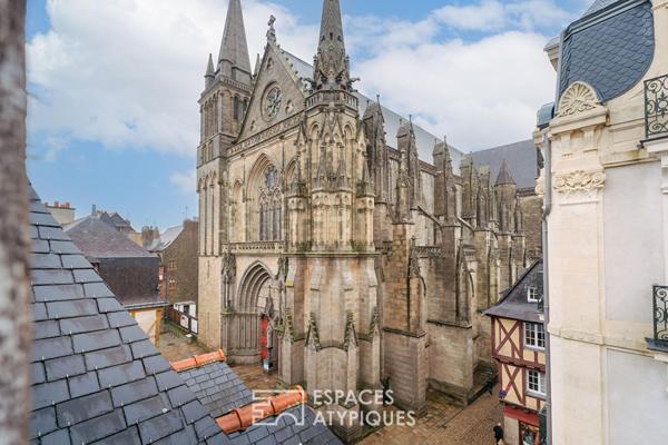 Appartement rénové sous les toits de l’intra-muros Vannetais